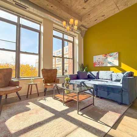 Mccormick Place 2Br Stylish Suite With Optional Parking And Gym For Up To 8 Guests Near Soldier Field And Grant Park Chicago Bagian luar foto