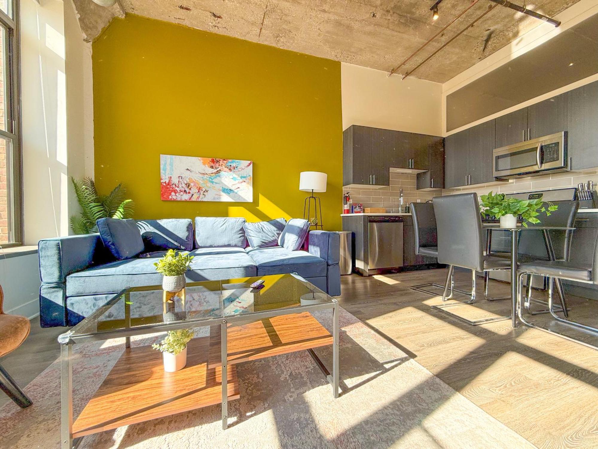 Mccormick Place 2Br Stylish Suite With Optional Parking And Gym For Up To 8 Guests Near Soldier Field And Grant Park Chicago Bagian luar foto